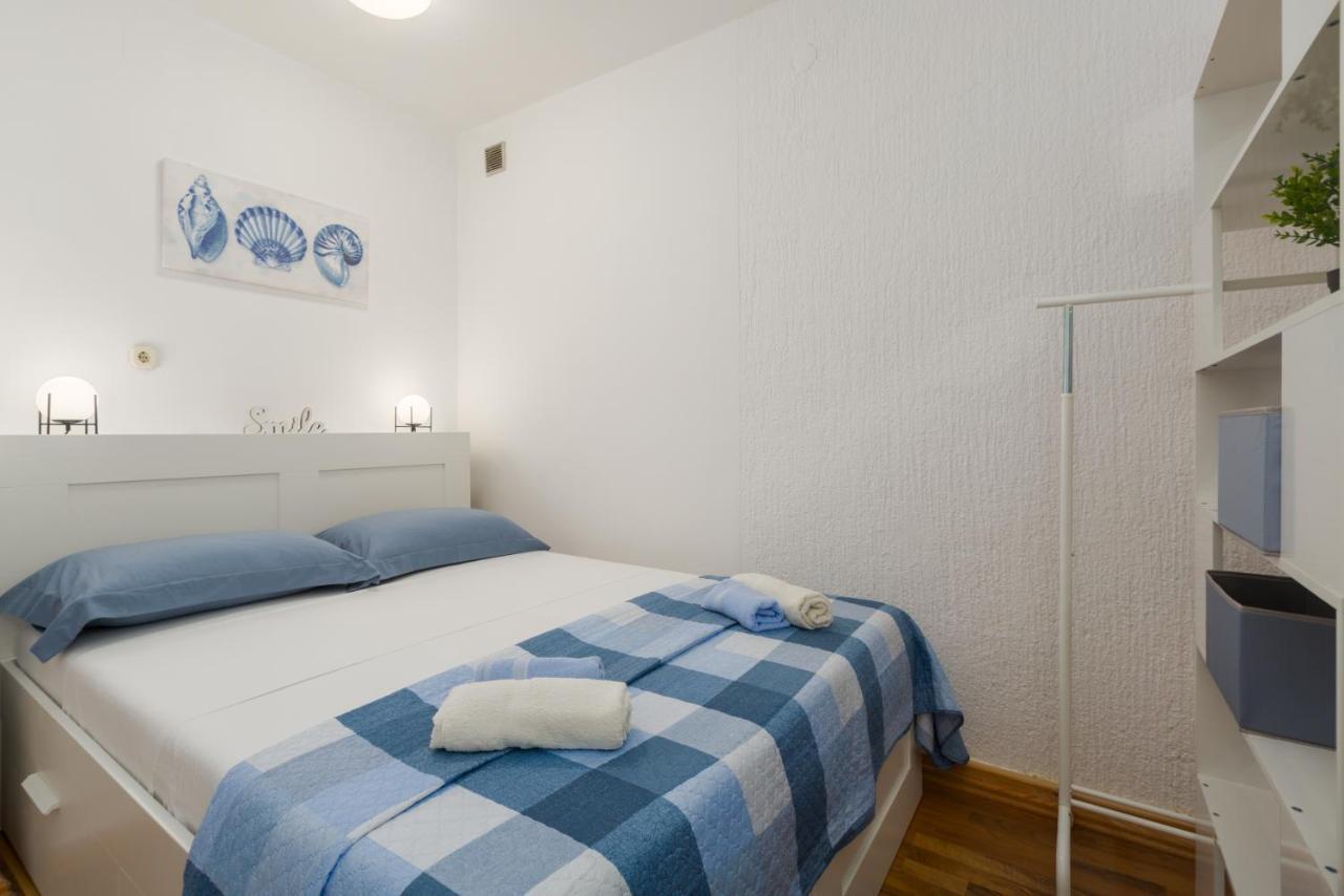 Family Apartment Romina Врсар Екстер'єр фото